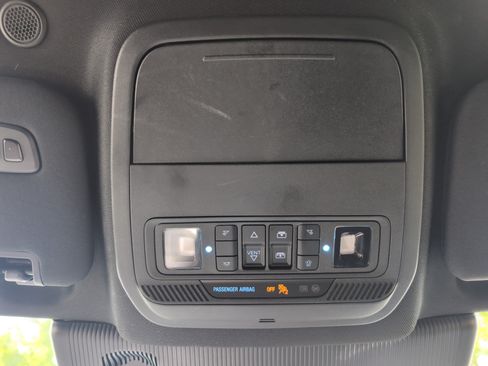 Used 2025 Ford Explorer ST AWD/4WD image 41