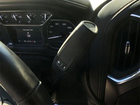 Used 2021 GMC Sierra 2500 AT4 w/ Gooseneck/5TH Wheel Package image 27