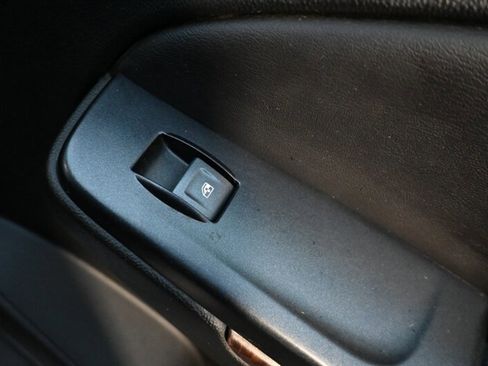 Used 2018 GMC Yukon SLE image 53