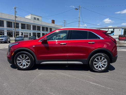Used 2023 Cadillac XT4 Premium Luxury w/ Cold Weather Package AWD/4WD image 9