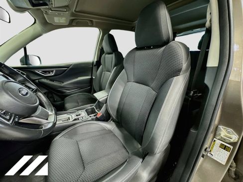 Used 2021 Subaru Forester Premium AWD/4WD image 22