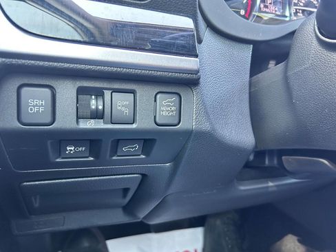 Used 2018 Subaru Forester 2.5i Touring w/ Popular Package #2 image 18