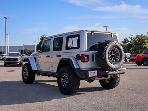 Used 2024 Jeep Wrangler Unlimited Rubicon 392 image 6