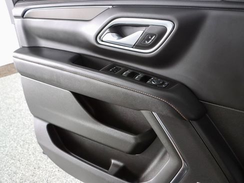 Used 2022 GMC Yukon AT4 AWD/4WD image 25