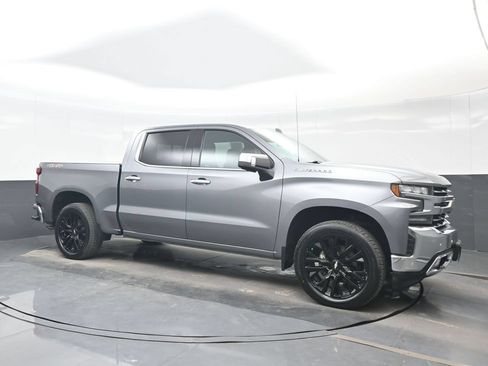 Used 2022 Chevrolet Silverado 1500 LTZ w/ Technology Package AWD/4WD image 8