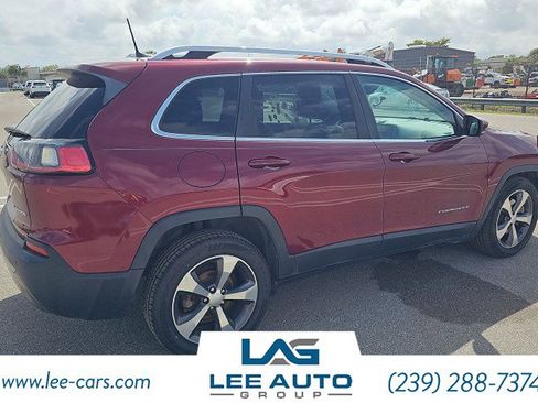 Used 2019 Jeep Cherokee Limited FWD image 4