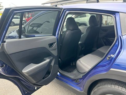 Used 2024 Subaru Crosstrek 2.0i Premium AWD/4WD image 33