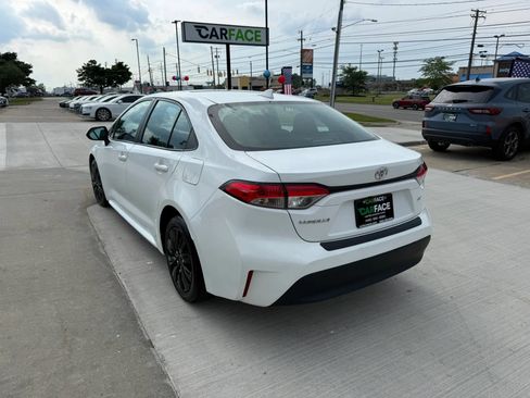 Used 2023 Toyota Corolla LE FWD image 9