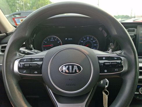 Used 2021 Kia K5 LX FWD image 18