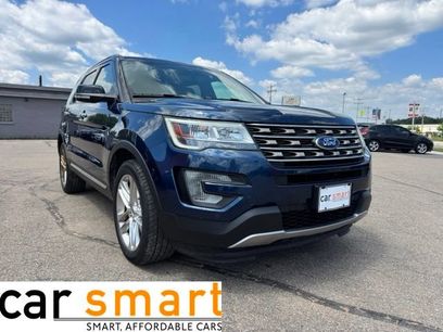Used 2017 Ford Explorer XLT w/ Equipment Group 202A