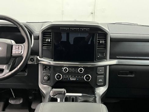 Used 2022 Ford F150 Lariat w/ Equipment Group 502A High AWD/4WD image 20