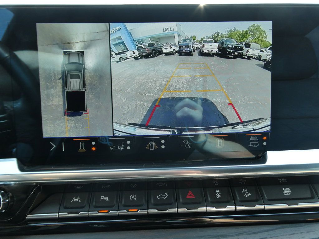 Used 2024 GMC Sierra 1500 SLT w/ SLT Premium Plus Package AWD/4WD image 35