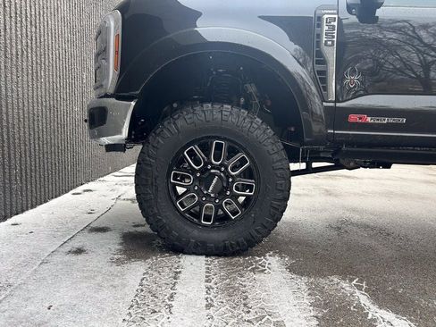 New 2026 Ford F350 Lariat w/ Lariat Premium Package image 44