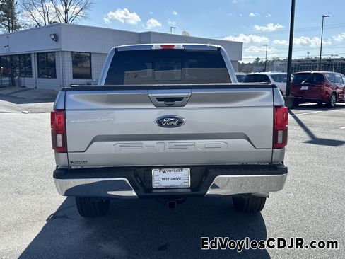Used 2020 Ford F150 Lariat image 14