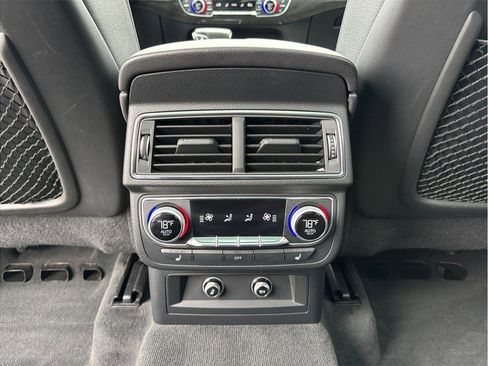 Used 2018 Audi Q7 3.0T Premium Plus w/ Premium Plus Package image 45