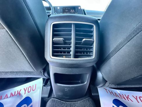 Used 2024 Kia Sportage LX image 19