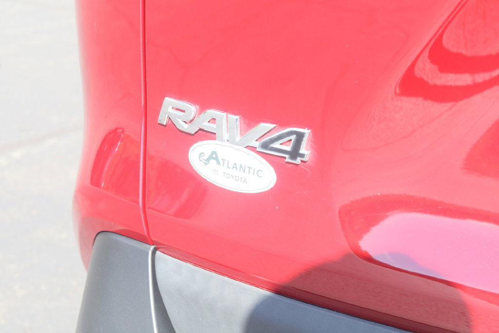 Used 2023 Toyota RAV4 XLE w/ Convenience Package AWD/4WD image 19