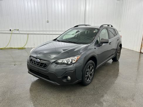 Used 2021 Subaru Crosstrek 2.5i Sport w/ Moonroof Package AWD/4WD image 19
