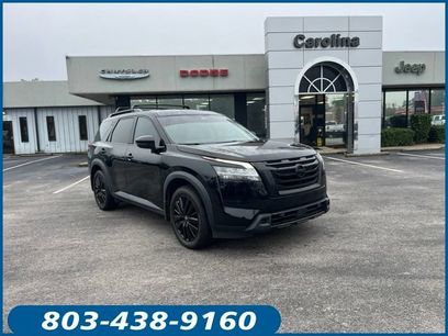 Used 2023 Nissan Pathfinder SL w/ SL Premium Package