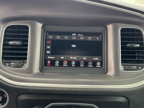 Certified 2022 Dodge Charger SXT image 29