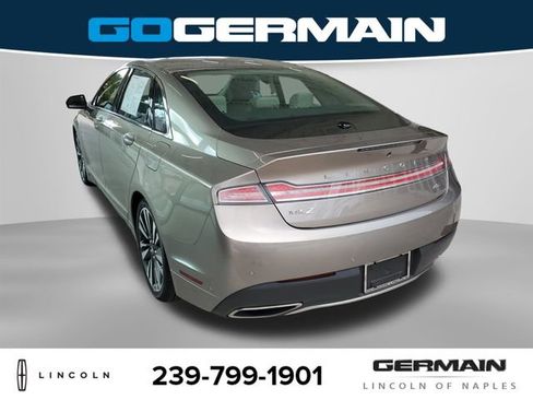 Used 2020 Lincoln MKZ Reserve image 9