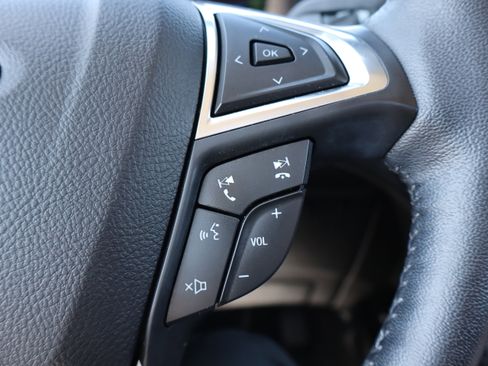 Used 2023 Ford Edge SEL w/ Convenience Package image 18