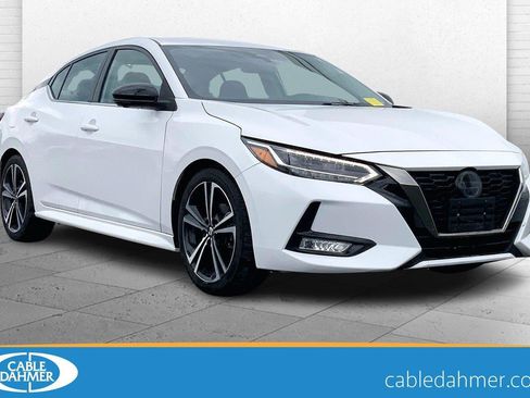 Used 2022 Nissan Sentra SR w/ SR Premium Package FWD image 1