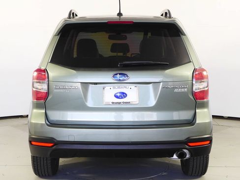 Used 2014 Subaru Forester 2.5i Limited AWD/4WD image 8