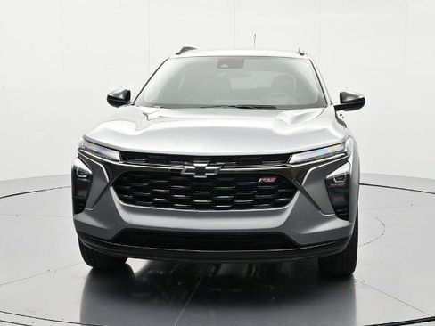 New 2026 Chevrolet Trax RS w/ Driver Confidence Package image 2