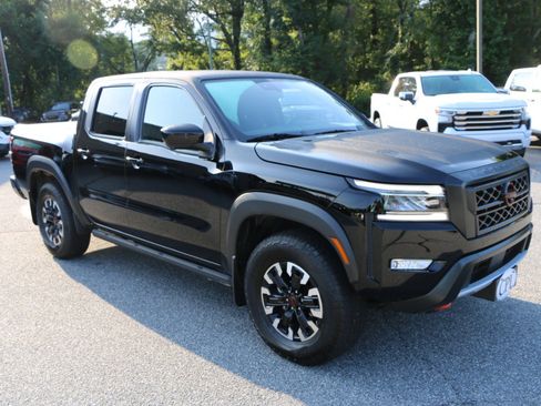 Used 2024 Nissan Frontier PRO-4X w/ Pro Convenience Package AWD/4WD image 10