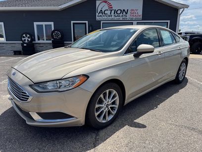 Used 2017 Ford Fusion SE w/ Fusion SE Technology Package