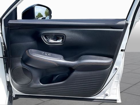 Certified 2023 Honda HR-V Sport image 22