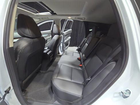 New 2025 Nissan Murano SL image 17