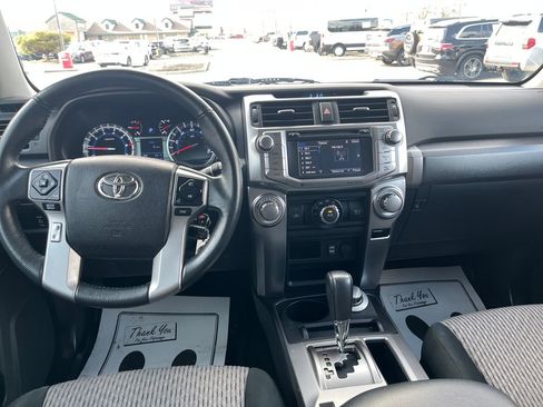 Used 2016 Toyota 4Runner SR5 image 13