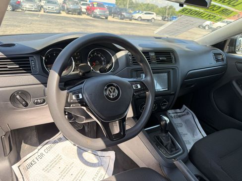 Used 2016 Volkswagen Jetta S FWD image 7