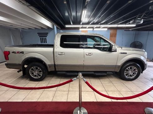 Used 2018 Ford F150 Lariat w/ Equipment Group 501A Mid image 5