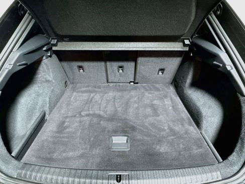 Used 2019 Audi Q3 2.0T Premium image 25