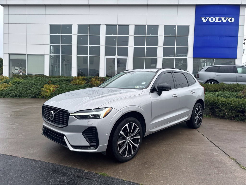 Used 2023 Volvo XC60 B5 Plus w/ Protection Package Premier AWD/4WD image 25