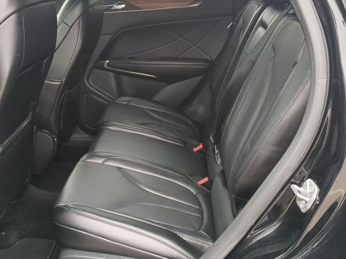 Used 2018 Lincoln MKC Reserve w/ Lincoln MKC Climate Package image 25