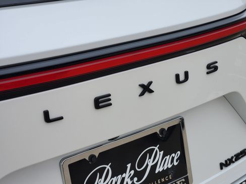 Used 2025 Lexus NX 250 FWD w/ Accessory Package (2T) image 40