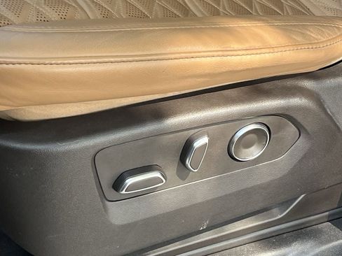 Used 2024 Cadillac Escalade ESV Sport w/ Touring Package image 30