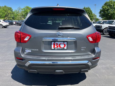 Used 2020 Nissan Pathfinder SL AWD/4WD image 5