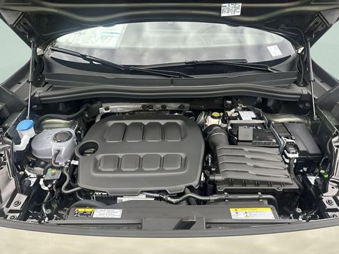 New 2026 Volkswagen Tiguan SE R-Line AWD/4WD image 27
