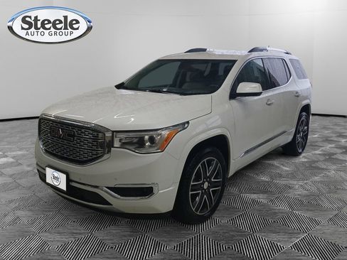 Used 2019 GMC Acadia Denali w/ Technology Package FWD image 1