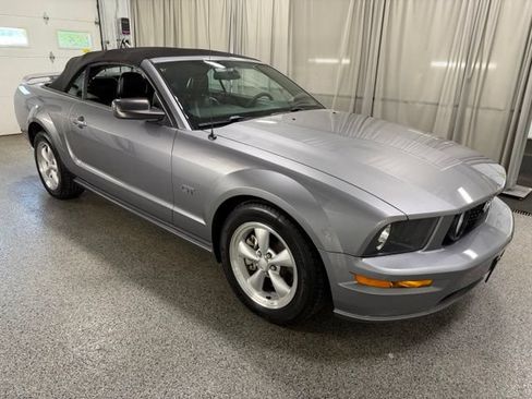 Used 2007 Ford Mustang GT RWD image 8