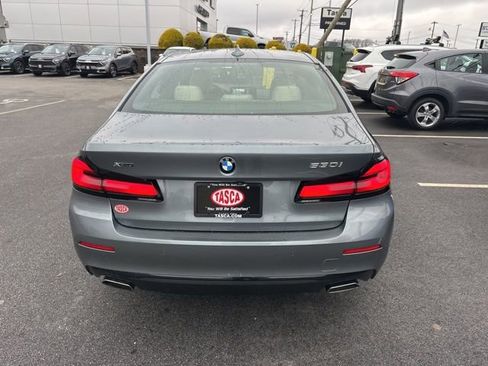 Used 2022 BMW 530i xDrive w/ Convenience Package image 7