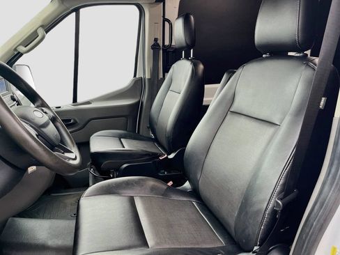 Used 2022 Ford Transit 250 Medium Roof AWD w/ Load Area Protection Package image 20