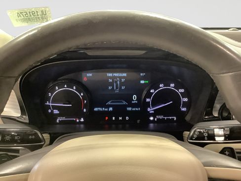 Used 2020 Lincoln Corsair AWD image 16