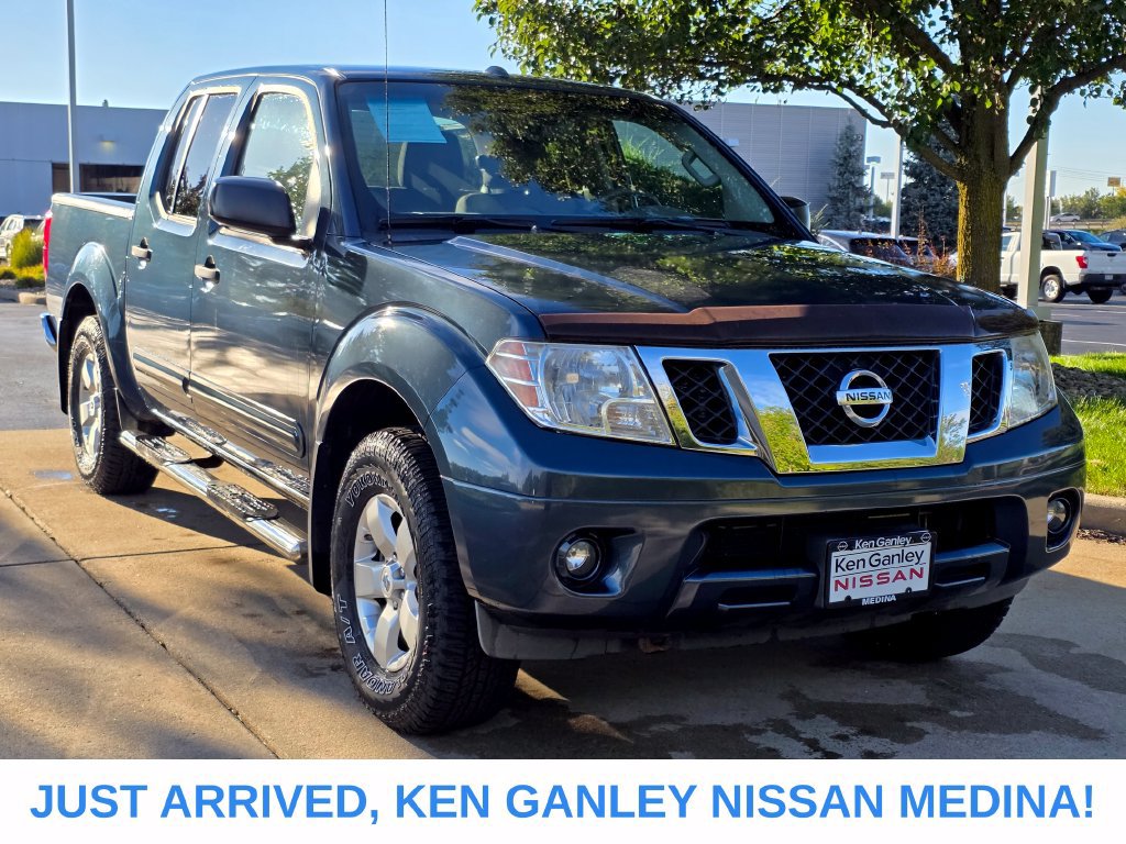 Used 2013 Nissan Frontier SV w/ SV Value Truck Pkg AWD/4WD image 1