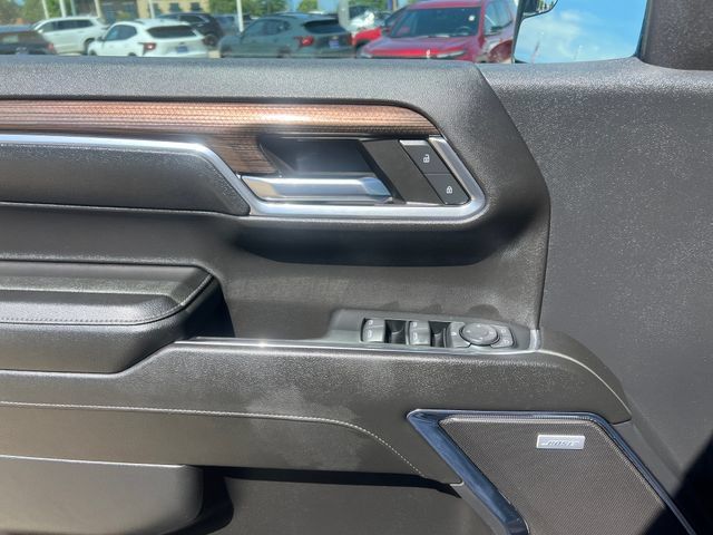 Certified 2024 Chevrolet Silverado 1500 RST w/ Convenience Package II AWD/4WD image 30